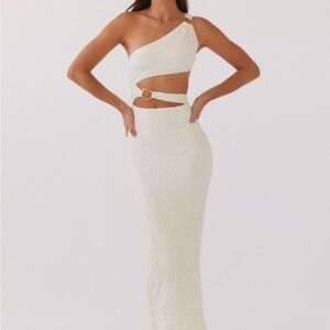 Elegant One-Shoulder Cream Dress from Peppermayo